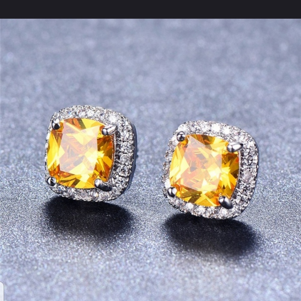 Elegant 925 Sterling Silver Yellow Topaz Earrings
